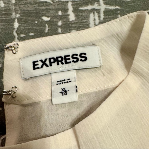 Express - Cream/Off White - Sleeveless/Neck Closure - Size XL - Picture 2 of 3